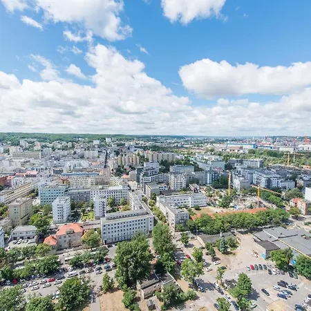 Sea Towers Z Widokiem Na Morze מלון גדינייה